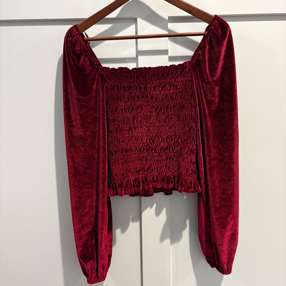 Bagatelle Collection Velvet Smocked Crop Top Women's Medium‎ Burgundy Red
